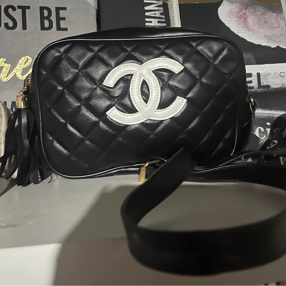 Chanel crossbody CC new with tags